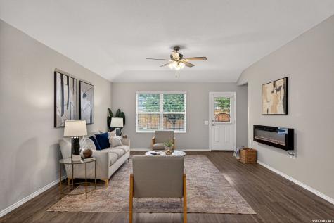 5811 Bridle Bend San Antonio TX 78218