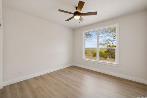 1555 Birch Fischer TX 78623