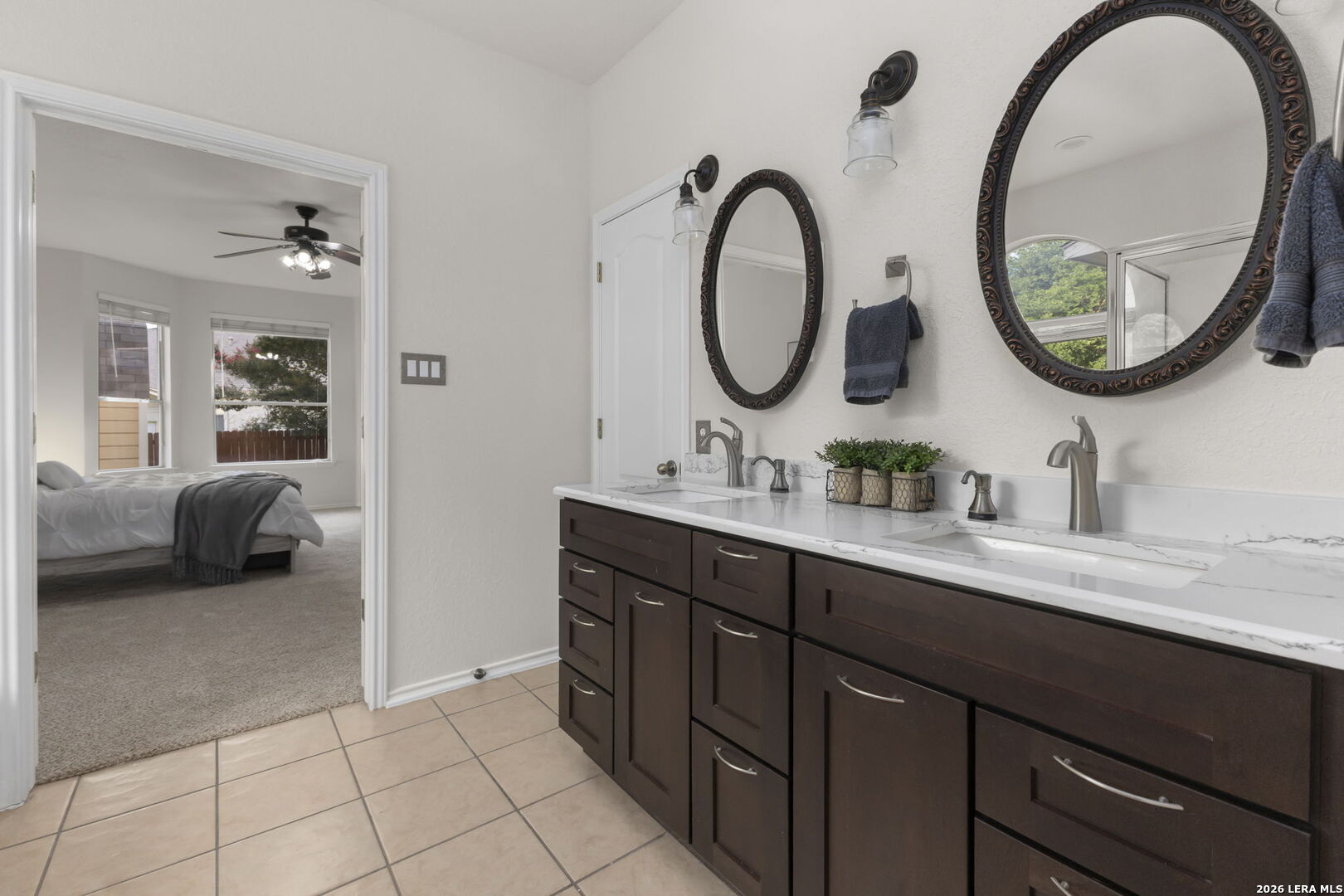 8942 Firebaugh Drive Helotes TX 78023