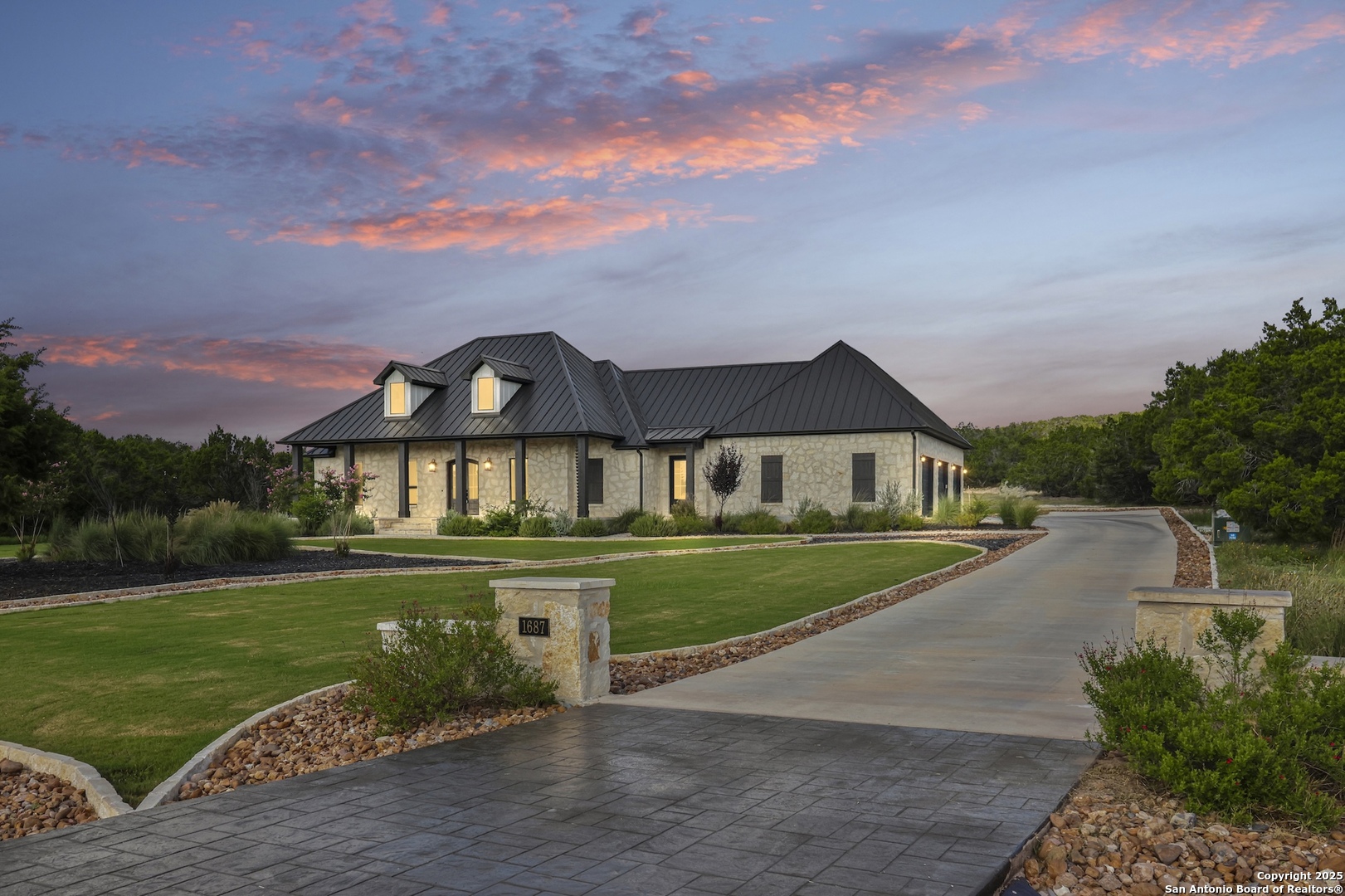 1687 Noble Trail Canyon Lake TX 78133