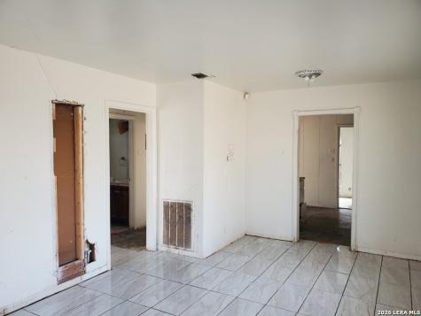 1742 Kendalia Avenue San Antonio TX 78224