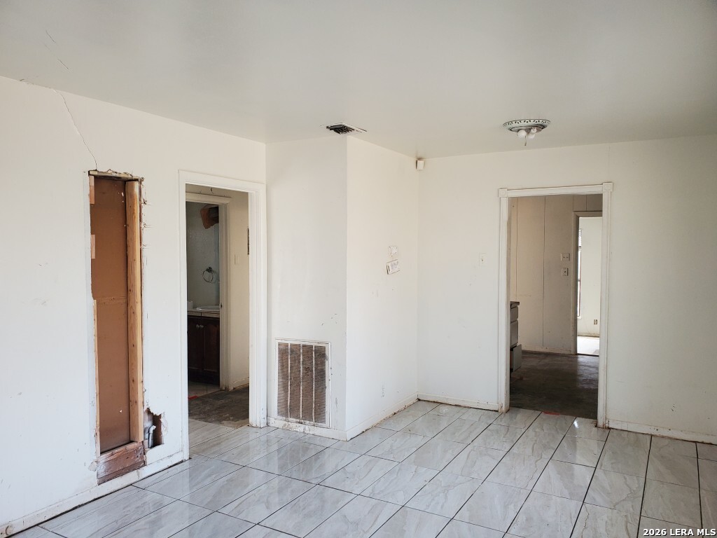 1742 Kendalia Avenue San Antonio TX 78224