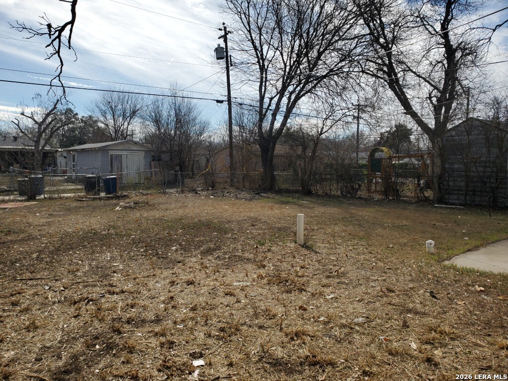 1742 Kendalia Avenue San Antonio TX 78224