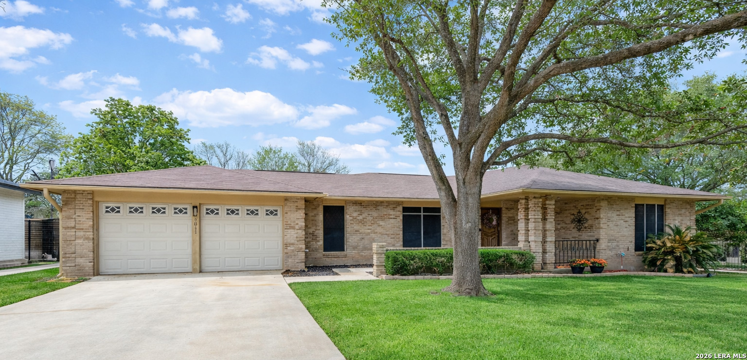2011 Broken Oak San Antonio TX 78232