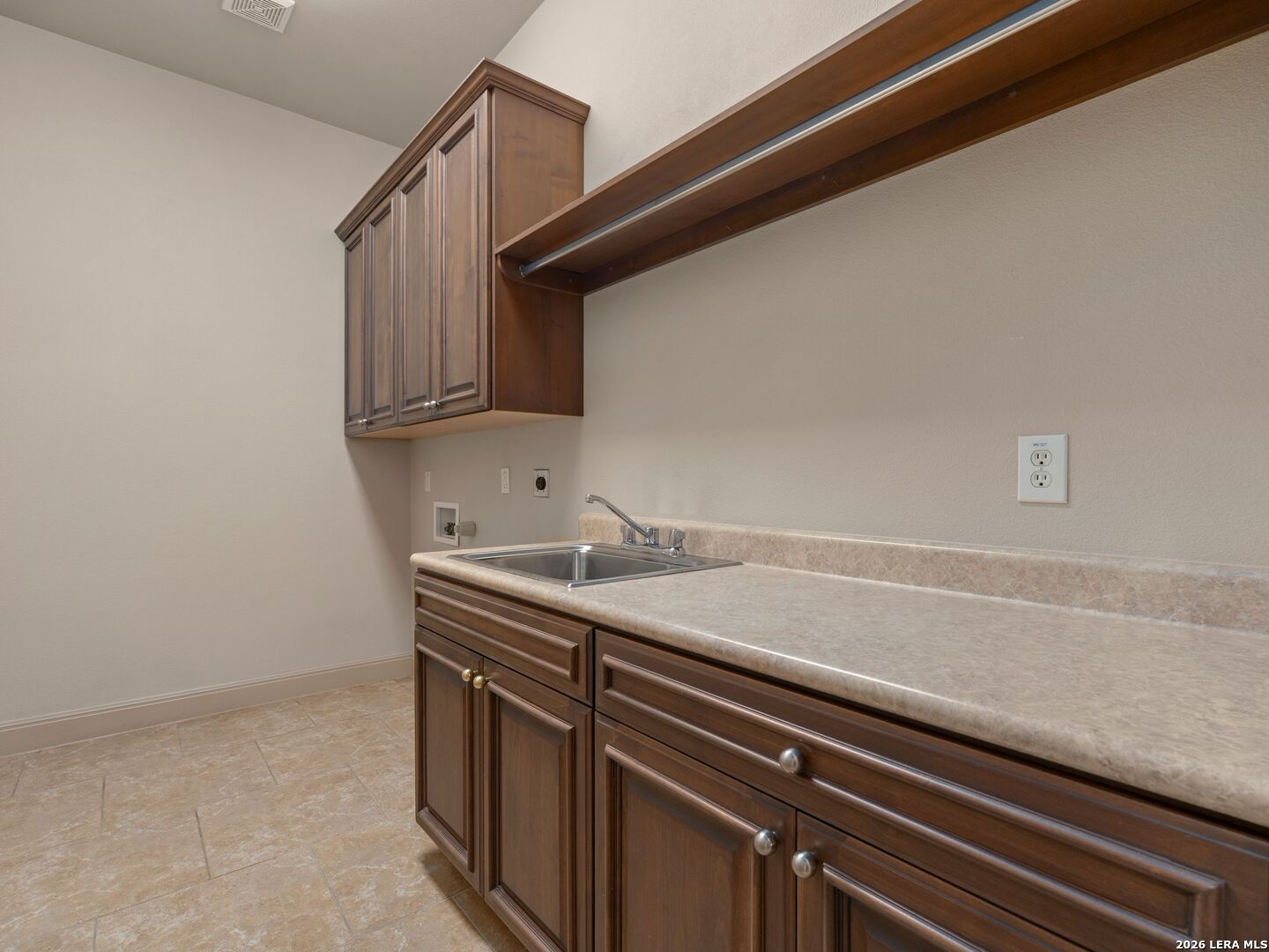 84 Westcourt Lane San Antonio TX 78257