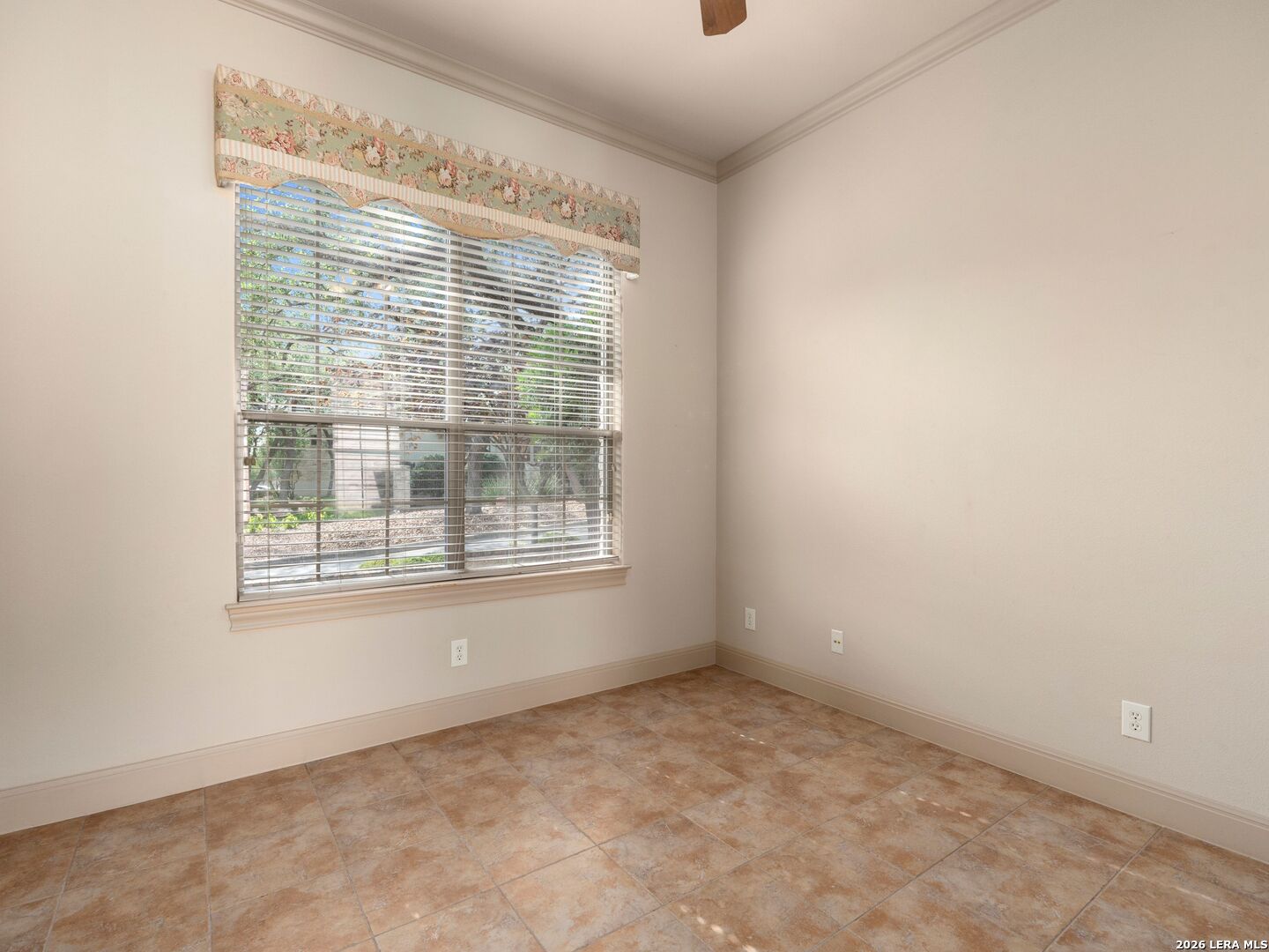 84 Westcourt Lane San Antonio TX 78257