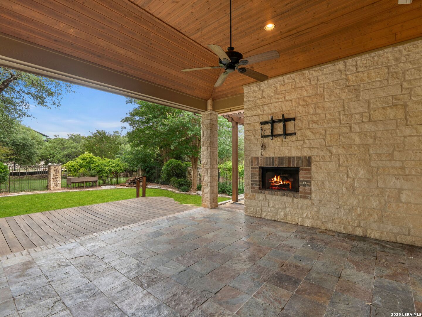 84 Westcourt Lane San Antonio TX 78257