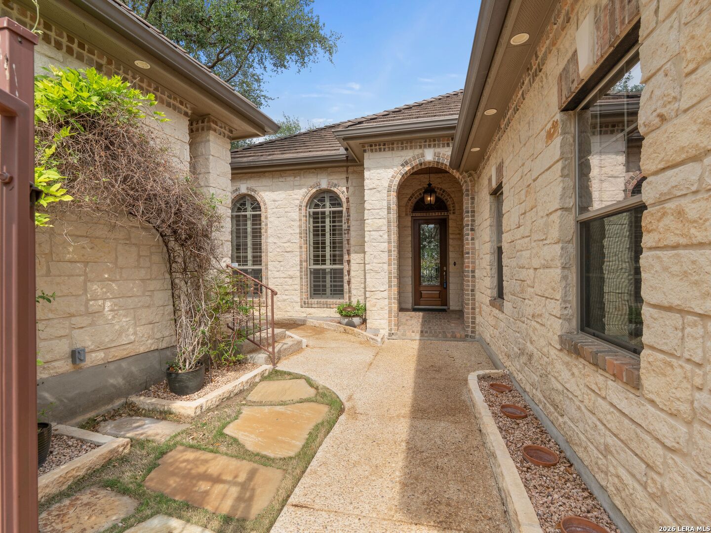 84 Westcourt Lane San Antonio TX 78257