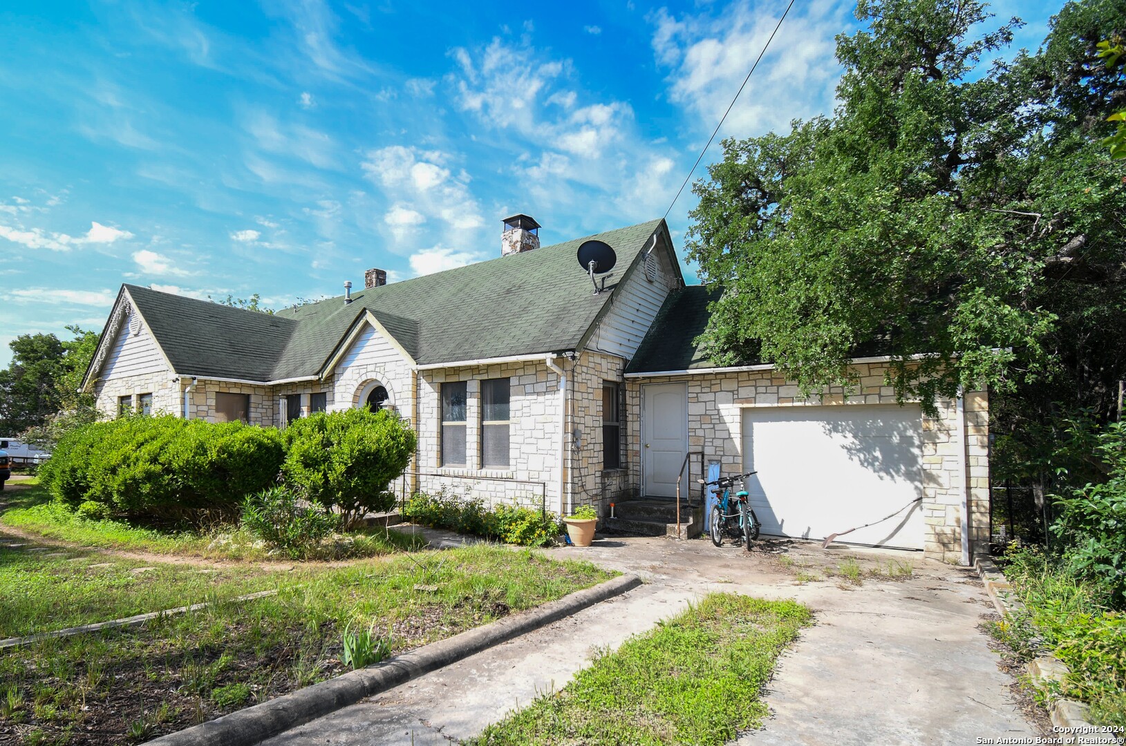 2305 Memorial Boulevard Kerrville TX 78028