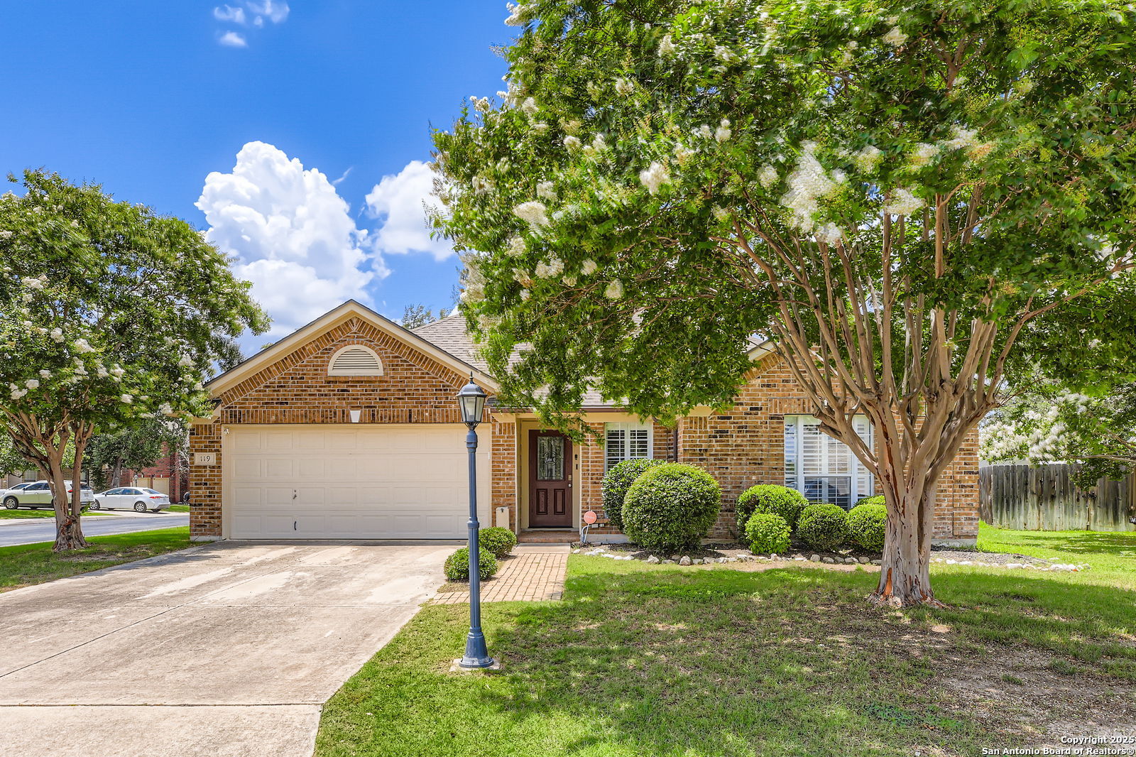 119 Jardin Vista San Antonio TX 78258
