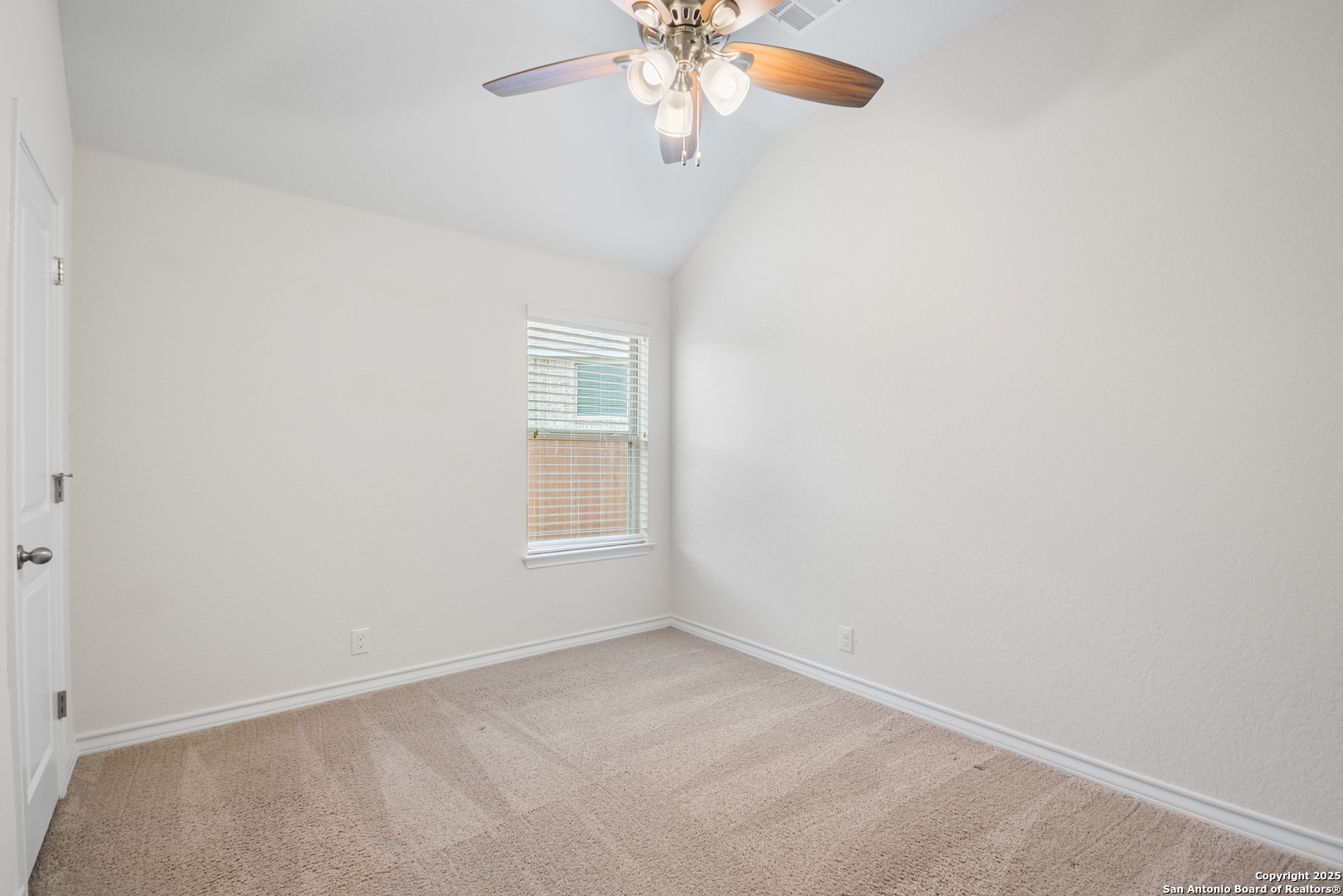 101 Boulder Creek Boerne TX 78006