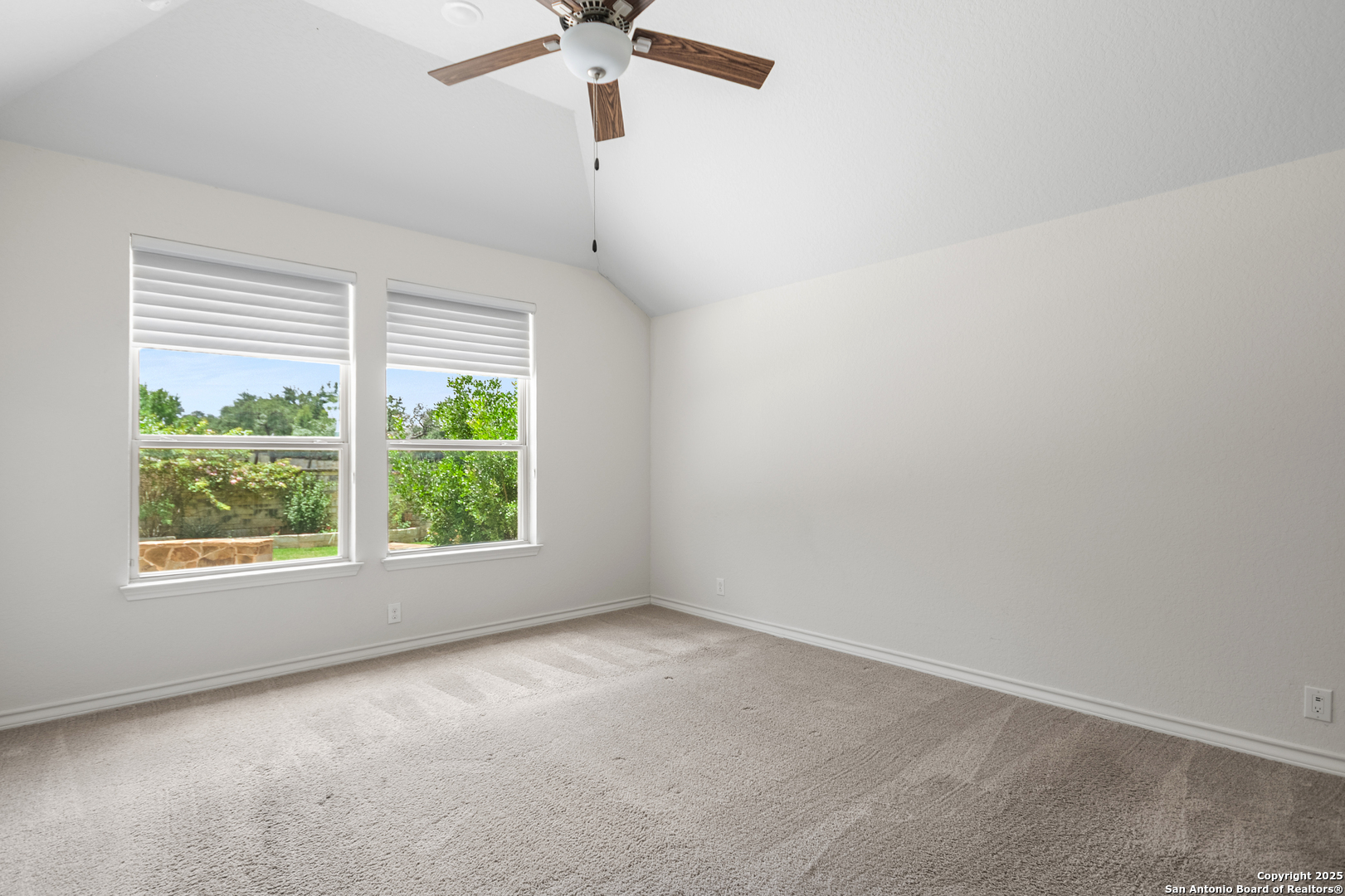 101 Boulder Creek Boerne TX 78006