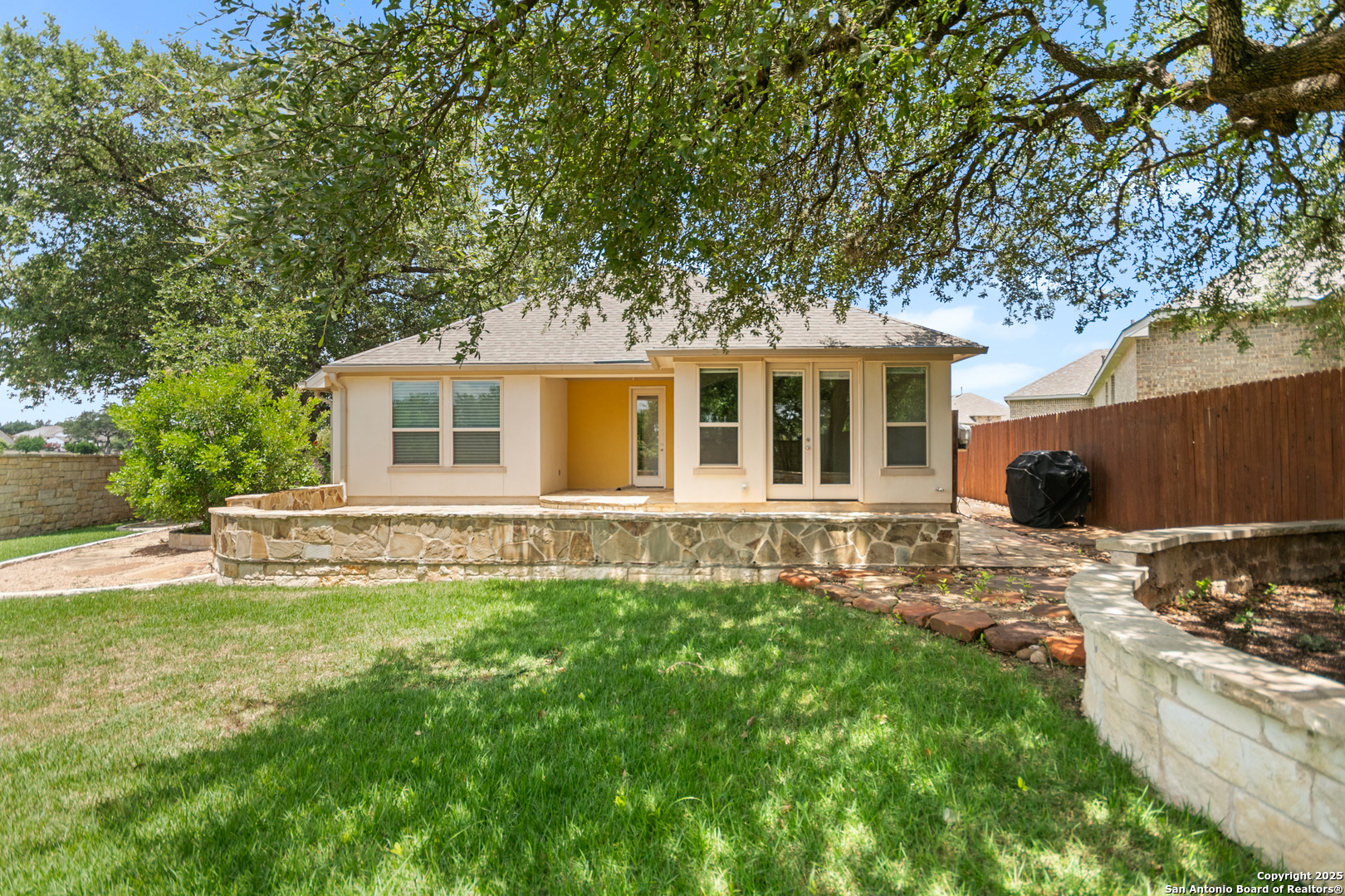 101 Boulder Creek Boerne TX 78006