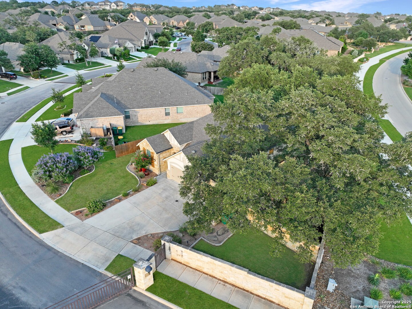 101 Boulder Creek Boerne TX 78006
