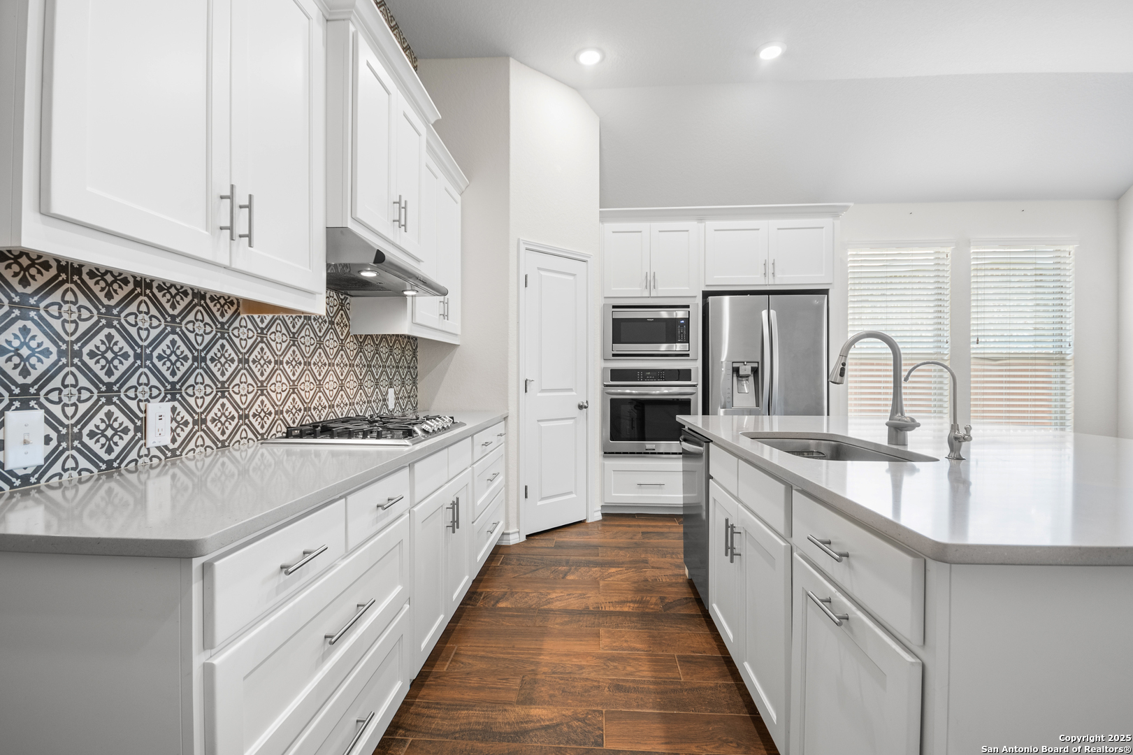 101 Boulder Creek Boerne TX 78006