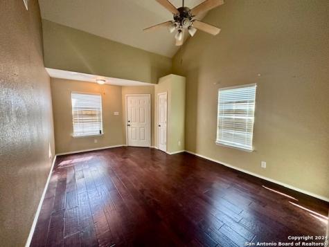 6641 Sally Agee Leon Valley TX 78238