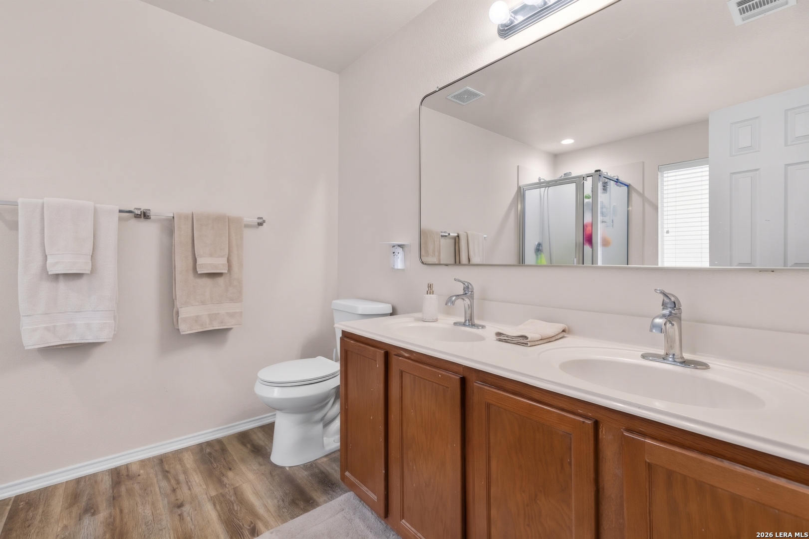 9311 Easy Oak Creek Converse TX 78109