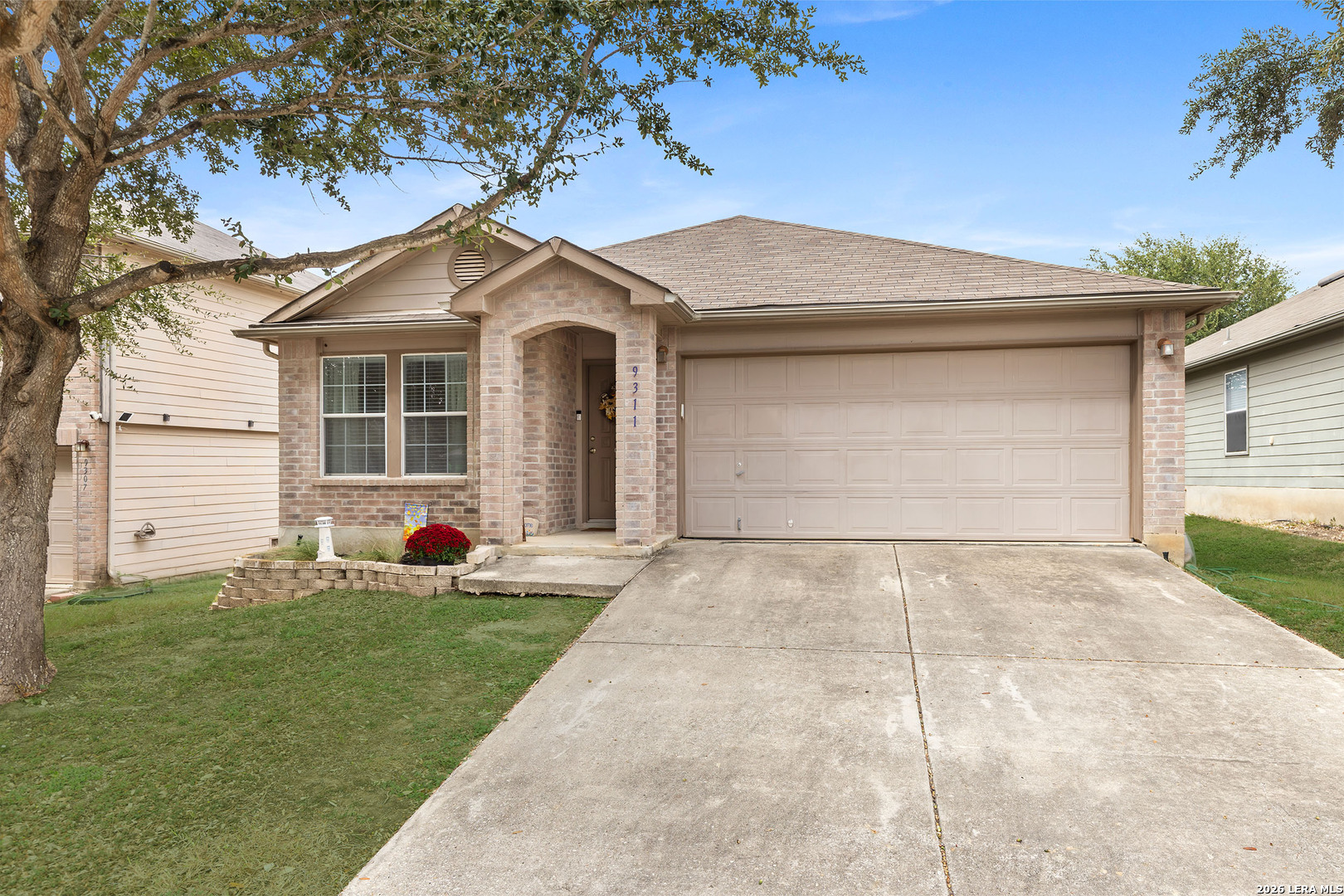 9311 Easy Oak Creek Converse TX 78109