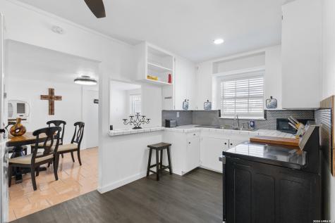 615 Overhill Drive San Antonio TX 78228