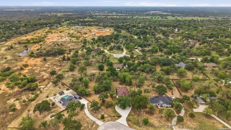 306 County Road 6876 Natalia TX 78059