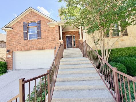 2415 Cortona Mist San Antonio TX 78260