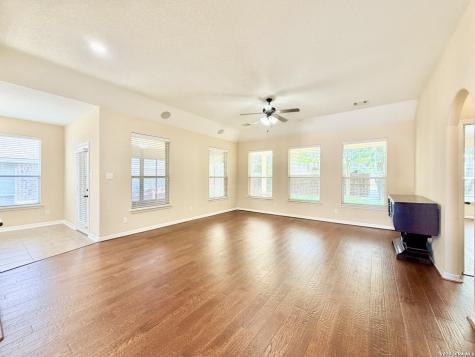 2415 Cortona Mist San Antonio TX 78260