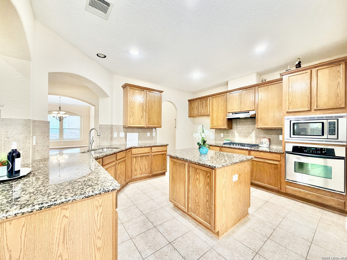 2415 Cortona Mist San Antonio TX 78260