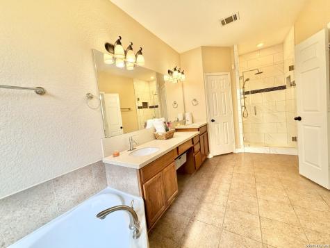 2415 Cortona Mist San Antonio TX 78260