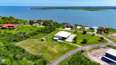 100 Breesport Drive Sandia TX 78383