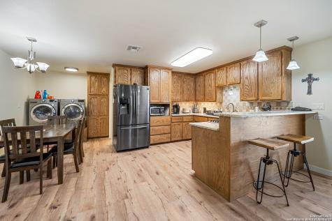 100 Breesport Drive Sandia TX 78383