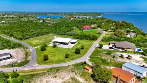 100 Breesport Drive Sandia TX 78383