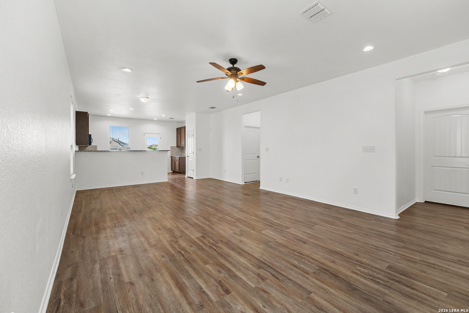 2814 High Castle San Antonio TX 78245