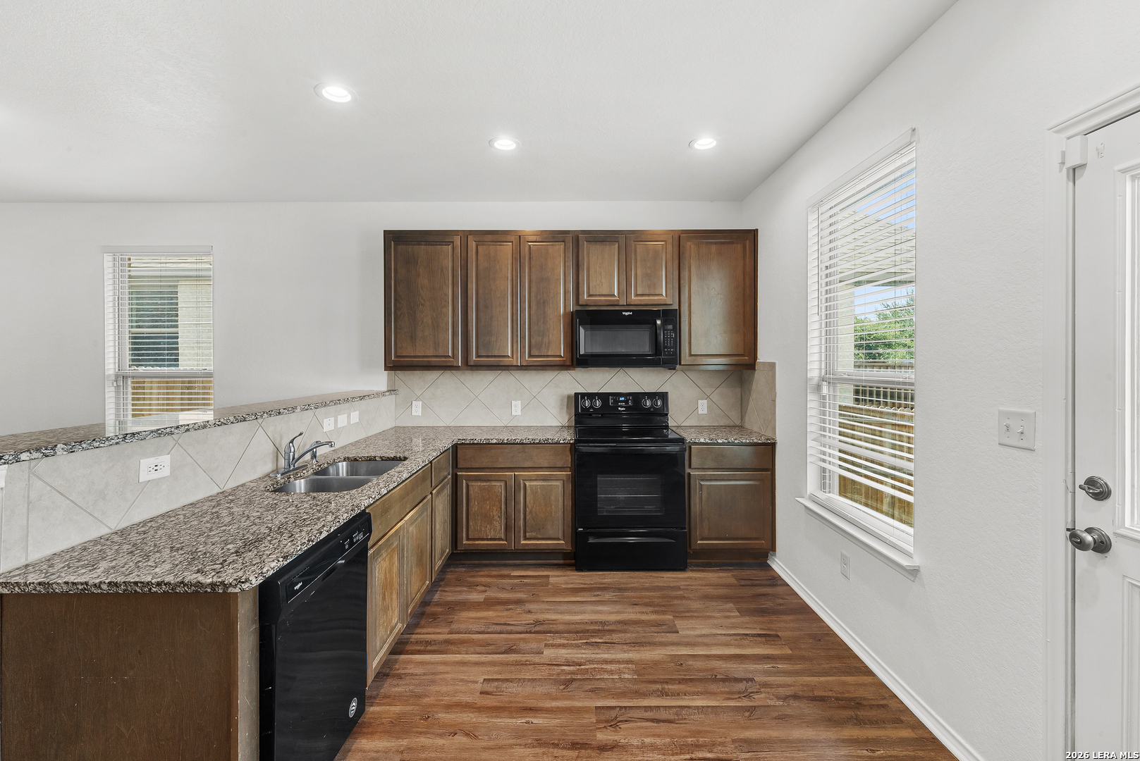 2814 High Castle San Antonio TX 78245