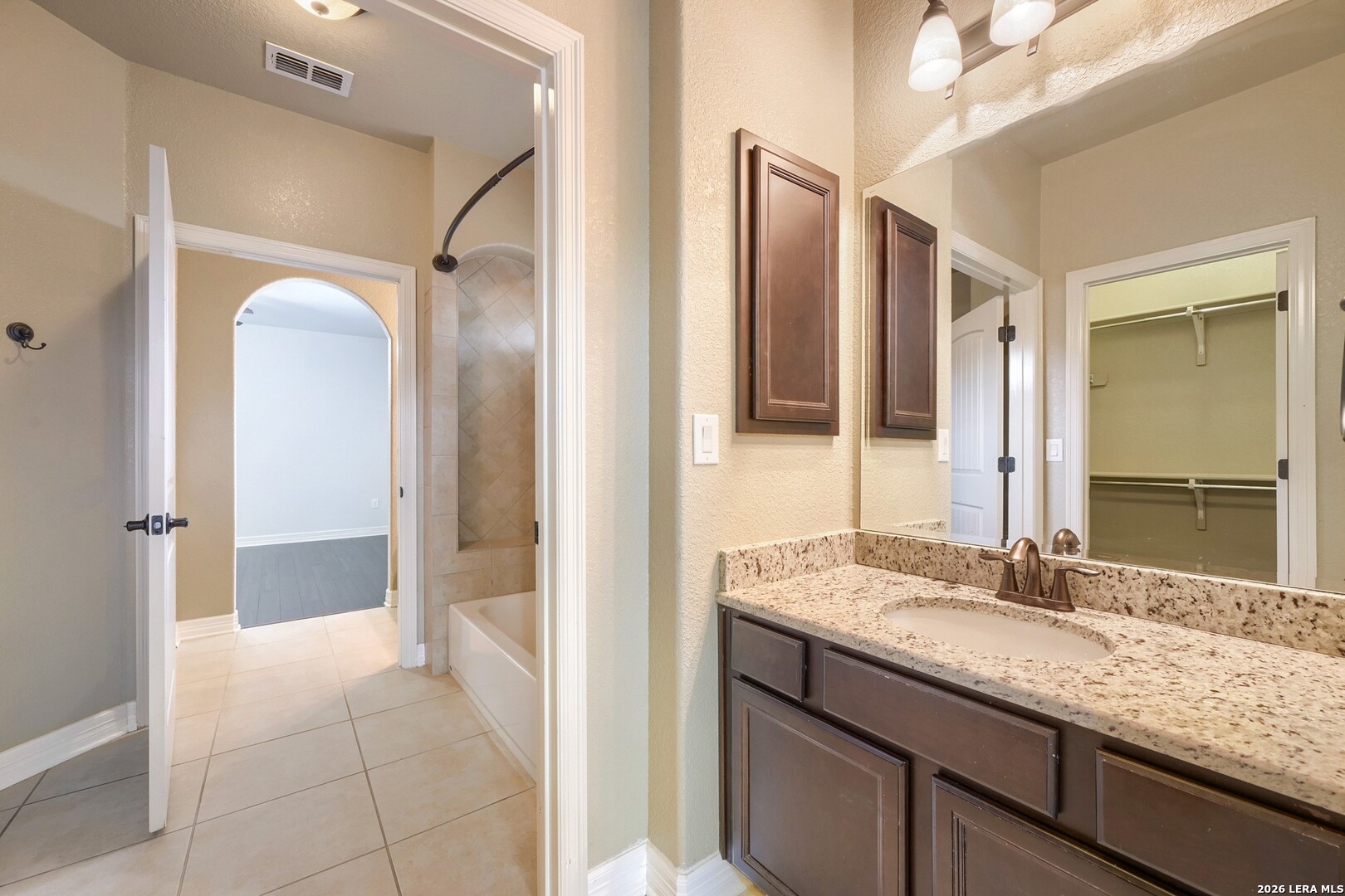 12230 Old Stillwater San Antonio TX 78254