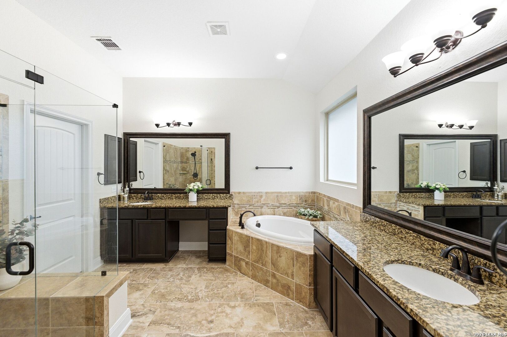 2019 Glendon Drive San Antonio TX 78260