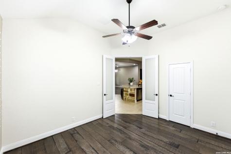 2019 Glendon Drive San Antonio TX 78260