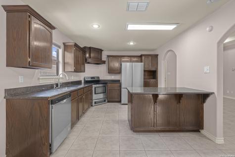 8710 Allegheny Street Laredo TX 78045