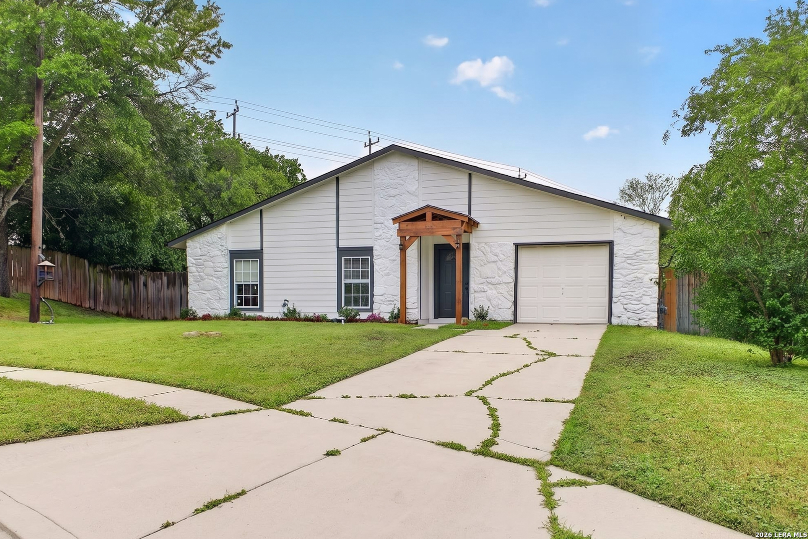 12209 Lucky Oaks Street Live Oak TX 78233