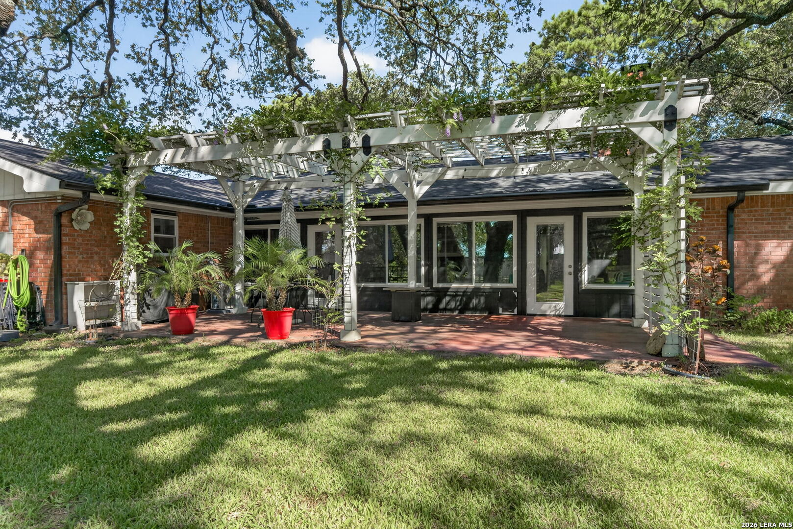 1205 Yellowstone Street Pleasanton TX 78064