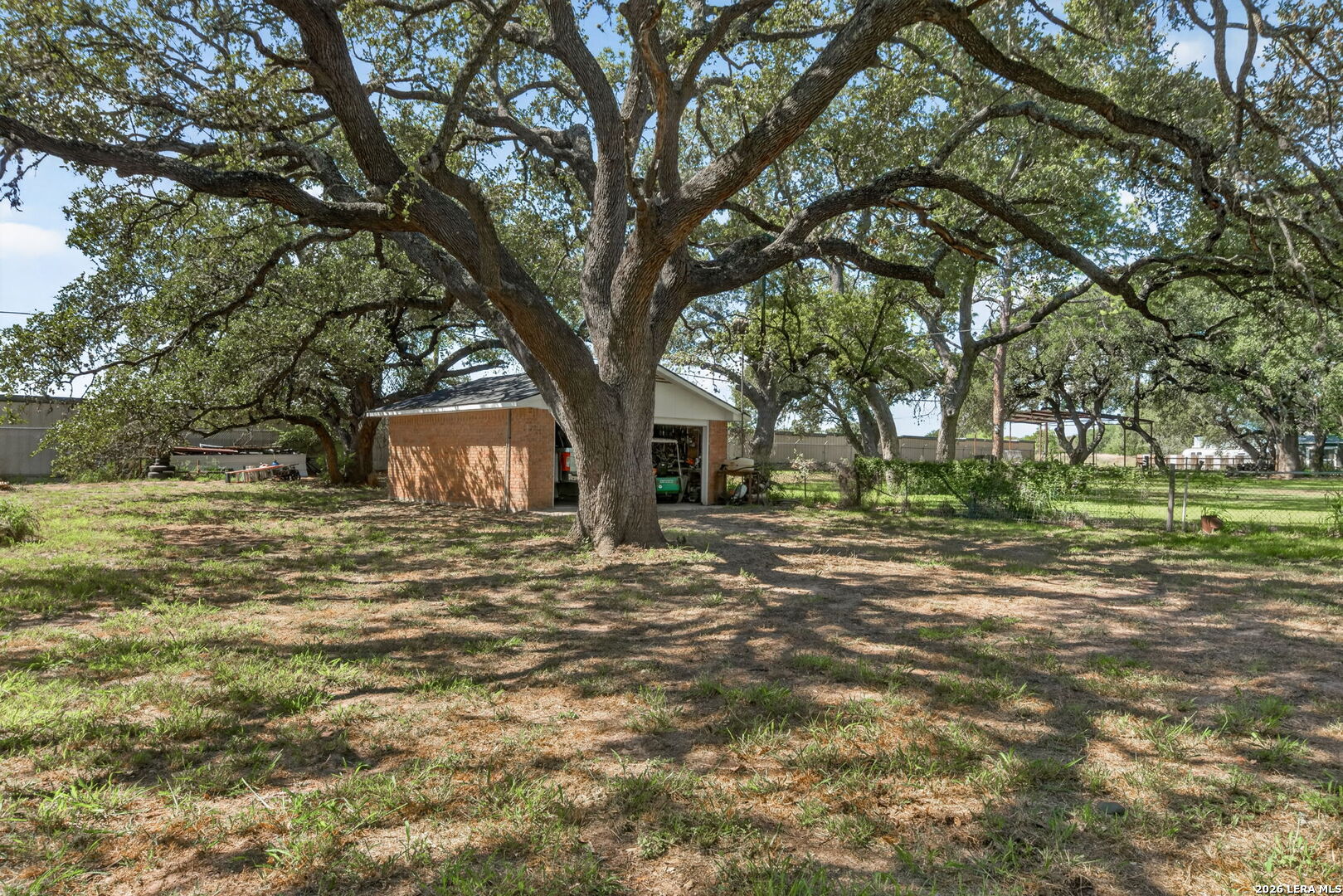 1205 Yellowstone Street Pleasanton TX 78064