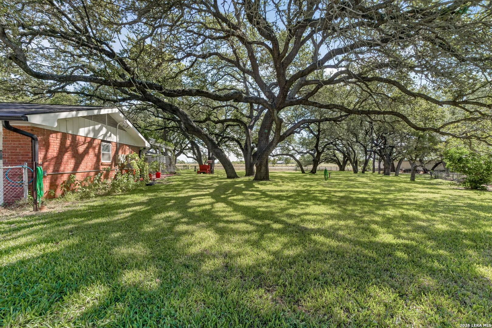 1205 Yellowstone Street Pleasanton TX 78064