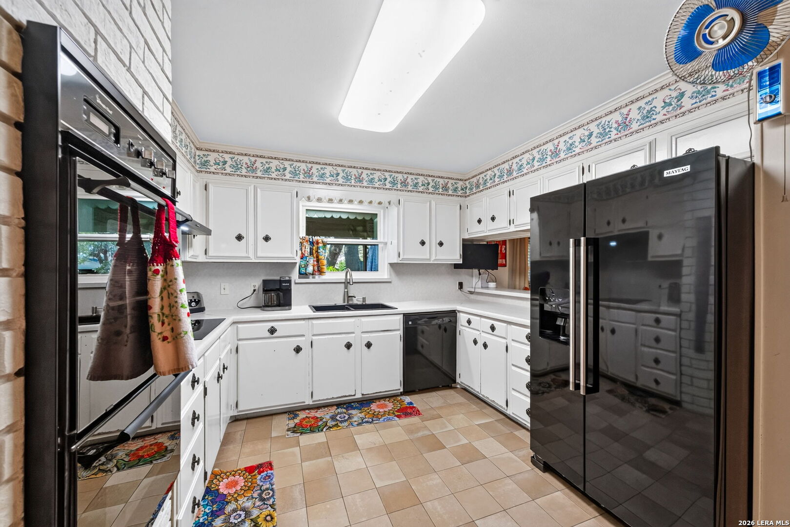 1205 Yellowstone Street Pleasanton TX 78064