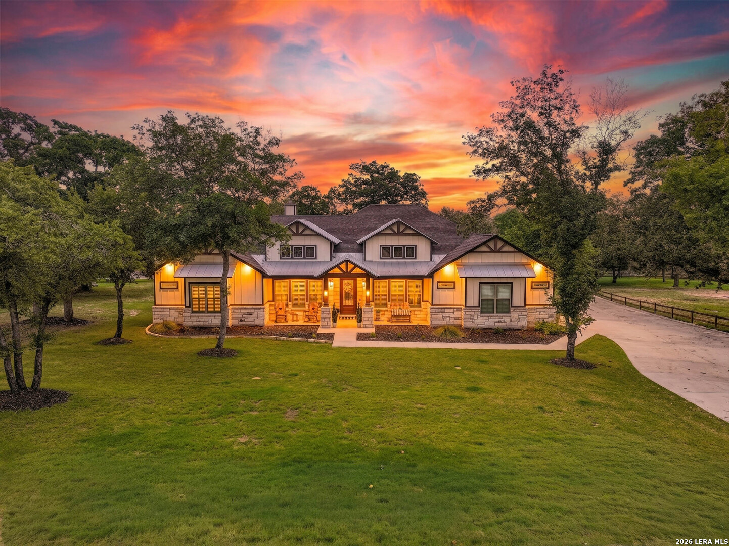 153 Crescent Ridge Adkins TX 78101