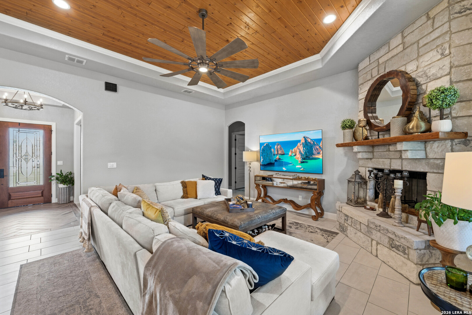 153 Crescent Ridge Adkins TX 78101