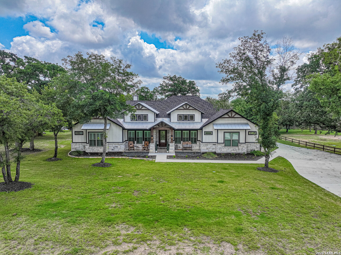 153 Crescent Ridge Adkins TX 78101