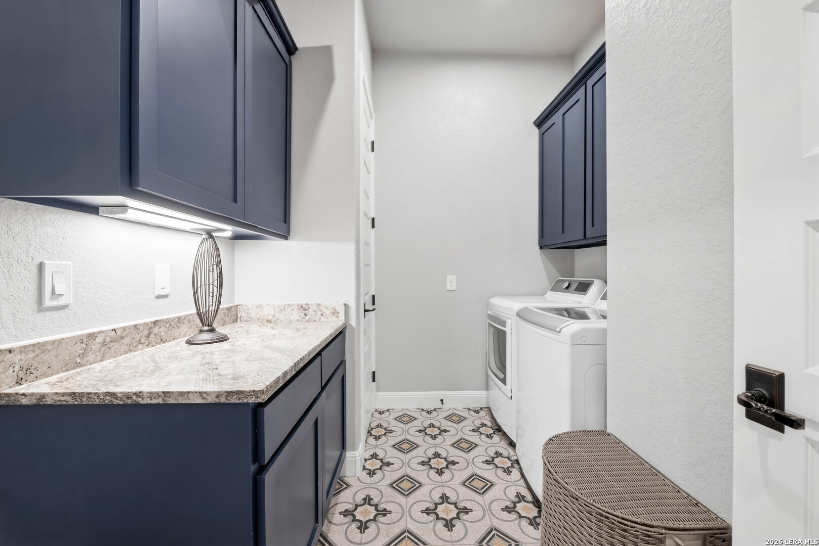 153 Crescent Ridge Adkins TX 78101