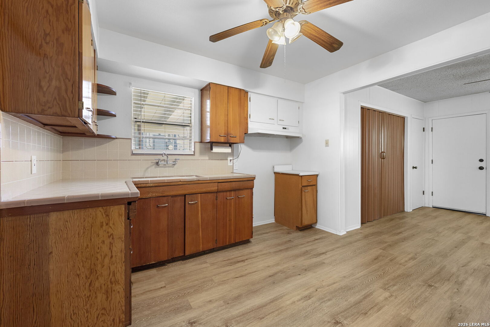 331 W Academy San Antonio TX 78226