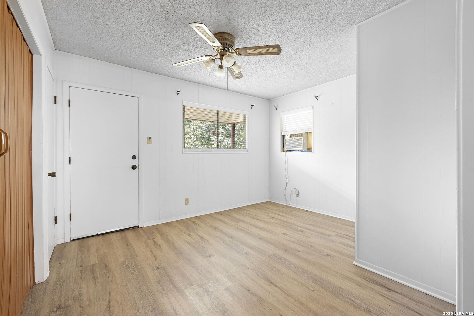 331 W Academy San Antonio TX 78226