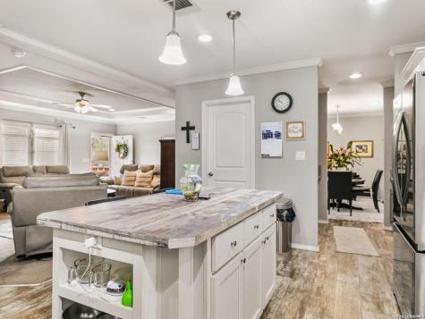 1470 Patton Road Somerset TX 78069
