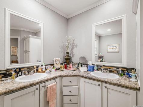 1470 Patton Road Somerset TX 78069